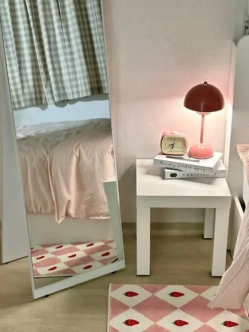 Little House Apartment Seoul South Korea